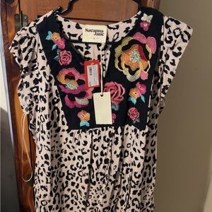 Savanna jane top new with tags size large